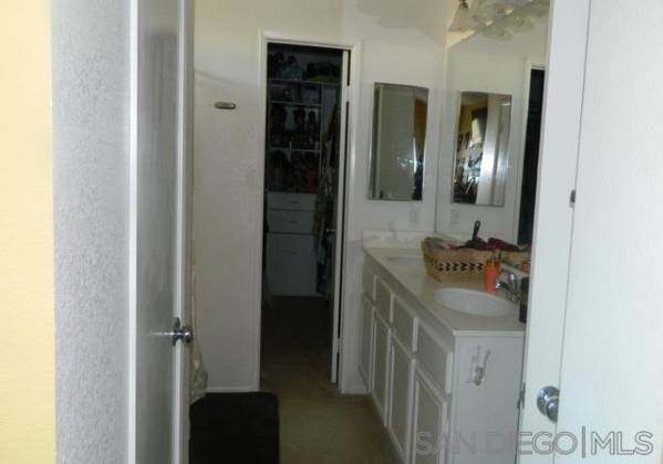 1269 Steiner Dr, Chula Vista, California, United States 91911, 3 Bedrooms Bedrooms, ,1 BathroomBathrooms,For sale,Steiner Dr,190065717