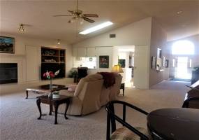 1050 Ridge Heights, FALLBROOK, California, United States 92028, 3 Bedrooms Bedrooms, ,1 BathroomBathrooms,For sale,Ridge Heights,190065785