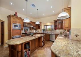 6955 Via De La Reina, Bonsall, California, United States 92003, 4 Bedrooms Bedrooms, ,1 BathroomBathrooms,For sale,Via De La Reina,190065897