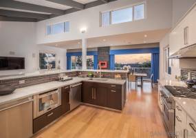 234 10th St, Del Mar, California, United States 92014, 3 Bedrooms Bedrooms, ,1 BathroomBathrooms,For sale,10th St,200000184