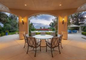 6311 Calle Del Alcazar, Rancho Santa Fe, California, United States 92067, 4 Bedrooms Bedrooms, ,2 BathroomsBathrooms,For sale,Calle Del Alcazar,200000486