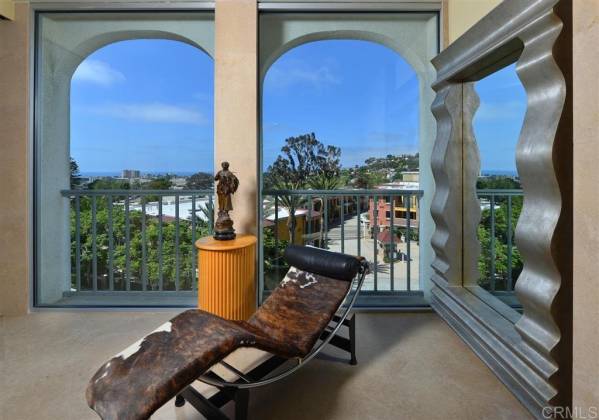 1001 Genter St, La Jolla, California, United States 92037, 1 Bedroom Bedrooms, ,For sale,Genter St,200000859