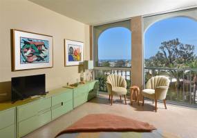 1001 Genter St, La Jolla, California, United States 92037, 1 Bedroom Bedrooms, ,For sale,Genter St,200000859