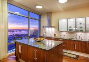 165 6th Avenue, San Diego, California, United States 92101, 2 Bedrooms Bedrooms, ,1 BathroomBathrooms,For sale,6th Avenue,200000869