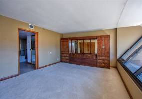 230 Laurel, San Diego, California, United States 92101, 3 Bedrooms Bedrooms, ,For sale,Laurel,200001053