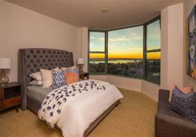 2500 6Th Ave, San Diego, California, United States 92103, 2 Bedrooms Bedrooms, ,1 BathroomBathrooms,For sale,6Th Ave,200001059