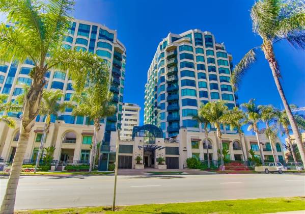 2500 6Th Ave, San Diego, California, United States 92103, 2 Bedrooms Bedrooms, ,1 BathroomBathrooms,For sale,6Th Ave,200001059