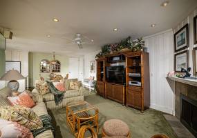 999 Pacific St., Oceanside, California, United States 92054, 2 Bedrooms Bedrooms, ,For sale,Pacific St.,200001295