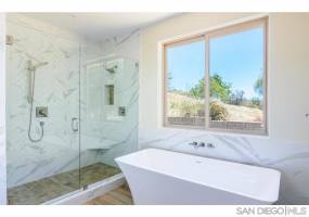 1402 Riverview Dr, Fallbrook, California, United States 92028, 4 Bedrooms Bedrooms, ,1 BathroomBathrooms,For sale,Riverview Dr,200001546