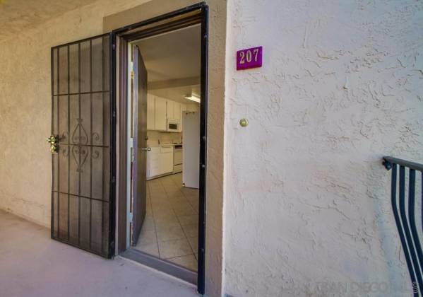 12609 Robison Blvd, Poway, California, United States 92064, 2 Bedrooms Bedrooms, ,For sale,Robison Blvd,200001706