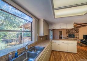 26352 Eagle Gap Rd., Santa Ysabel, California, United States 92070, 1 Bedroom Bedrooms, ,For sale,Eagle Gap Rd.,200001736