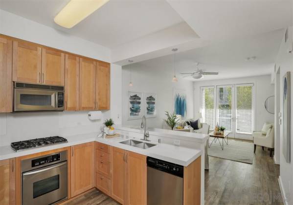 5410 La Jolla Blvd., La Jolla, California, United States 92037, 2 Bedrooms Bedrooms, ,For sale,La Jolla Blvd.,200002218