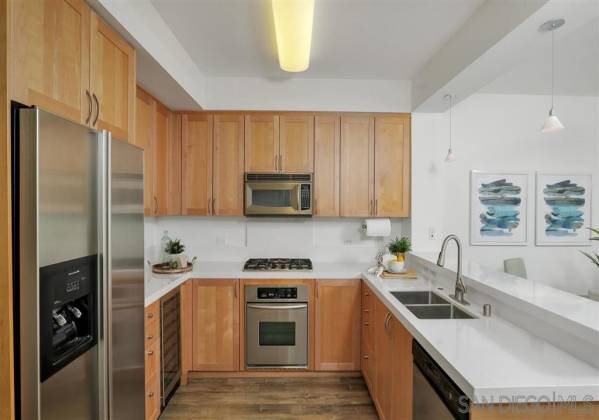 5410 La Jolla Blvd., La Jolla, California, United States 92037, 2 Bedrooms Bedrooms, ,For sale,La Jolla Blvd.,200002218