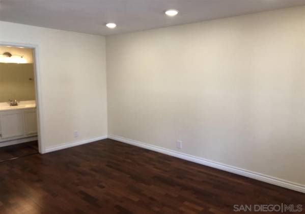 7916 Mission Vista Dr, San Diego, California, United States 92120, 2 Bedrooms Bedrooms, ,1 BathroomBathrooms,For sale,Mission Vista Dr,200002253