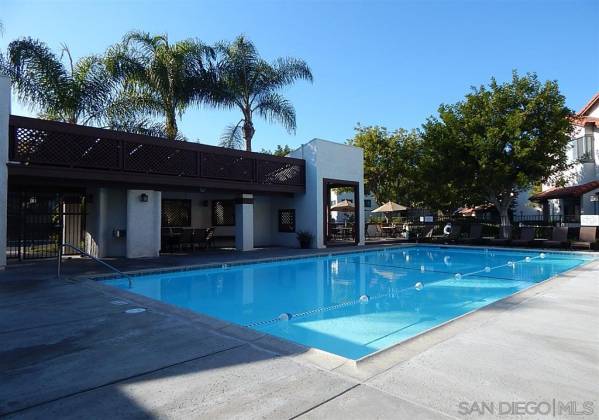 7916 Mission Vista Dr, San Diego, California, United States 92120, 2 Bedrooms Bedrooms, ,1 BathroomBathrooms,For sale,Mission Vista Dr,200002253