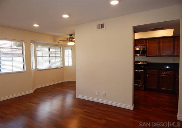 7916 Mission Vista Dr, San Diego, California, United States 92120, 2 Bedrooms Bedrooms, ,1 BathroomBathrooms,For sale,Mission Vista Dr,200002253