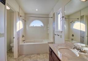 4107 Park Drive, Carlsbad, California, United States 92008, 4 Bedrooms Bedrooms, ,For sale,Park Drive,200002773