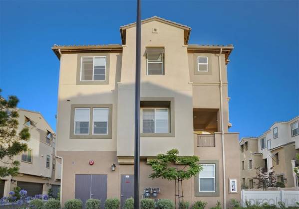 1325 Via Lucero, Oceanside, California, United States 92056, 4 Bedrooms Bedrooms, ,1 BathroomBathrooms,For sale,Via Lucero,200003242