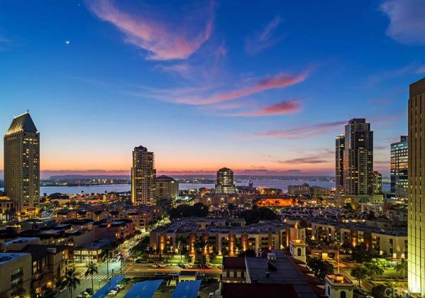 700 Front, San Diego, California, United States 92101, 2 Bedrooms Bedrooms, ,1 BathroomBathrooms,For sale,Front,200003282