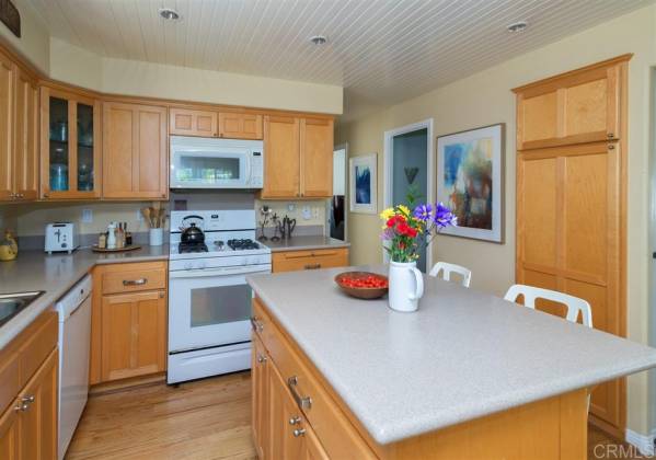 6550 Ponto Dr, Carlsbad, California, United States 92011, 3 Bedrooms Bedrooms, ,For sale,Ponto Dr,200003850