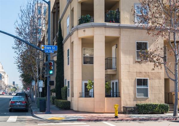 301 G St, San Diego, California, United States 92101, 2 Bedrooms Bedrooms, ,1 BathroomBathrooms,For sale,G St,200004136