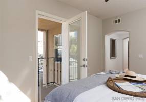 301 G St, San Diego, California, United States 92101, 2 Bedrooms Bedrooms, ,1 BathroomBathrooms,For sale,G St,200004136