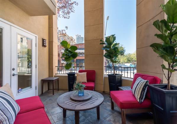 301 G St, San Diego, California, United States 92101, 2 Bedrooms Bedrooms, ,1 BathroomBathrooms,For sale,G St,200004136