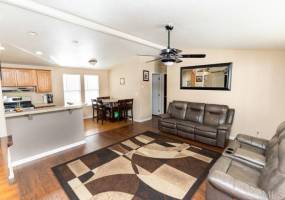 12044 Royal Rd., El Cajon, California, United States 92021, 3 Bedrooms Bedrooms, ,For sale,Royal Rd.,200004249