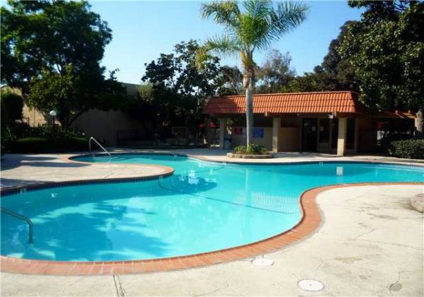 6851 Alvarado Rd, San Diego, California, United States 92120, 2 Bedrooms Bedrooms, ,For sale,Alvarado Rd,200004301