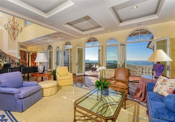 8518 Ruette Monte Carlo, La Jolla, California, United States 92037, 5 Bedrooms Bedrooms, ,2 BathroomsBathrooms,For sale,Ruette Monte Carlo,200004320