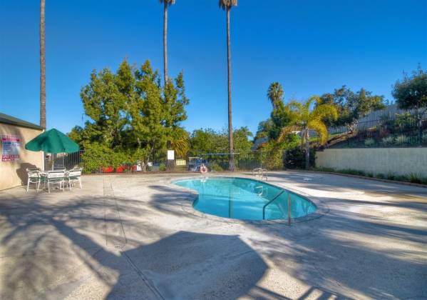 868 E Alvarado St, Fallbrook, California, United States 92028, 2 Bedrooms Bedrooms, ,For sale,E Alvarado St,200004387