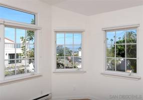 1236 Park Row, La Jolla, California, United States 92037, 3 Bedrooms Bedrooms, ,For sale,Park Row,200004400