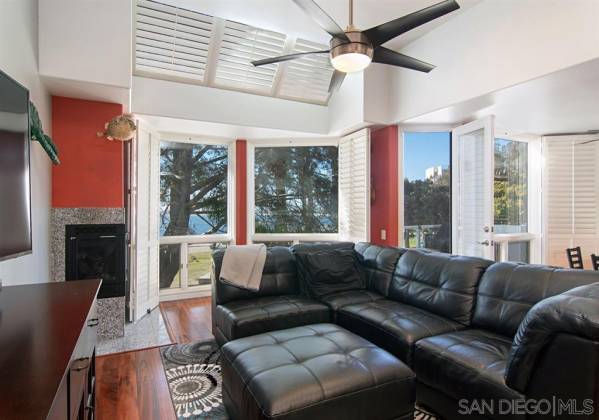 4007 Fanuel St., San Diego, California, United States 92109, 2 Bedrooms Bedrooms, ,For sale,Fanuel St.,200004465