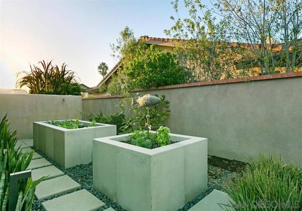 2033 Bruceala Ct., Cardiff by the Sea, California, United States 92007, 4 Bedrooms Bedrooms, ,1 BathroomBathrooms,For sale,Bruceala Ct.,200004477