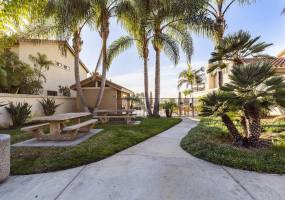 6868 Maple Leaf Drive, Carlsbad, California, United States 92011, 2 Bedrooms Bedrooms, ,1 BathroomBathrooms,For sale,Maple Leaf Drive,200004535