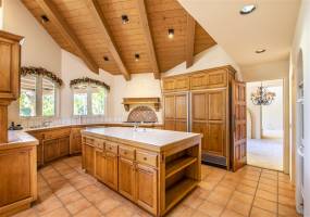 3993 Peony Dr, Fallbrook, California, United States 92028, 3 Bedrooms Bedrooms, ,For sale,Peony Dr,200004563