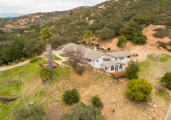 26235 Lake Wohlford Rd., Valley Center, California, United States 92082, 7 Bedrooms Bedrooms, ,For sale,Lake Wohlford Rd.,200004763