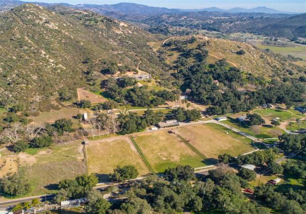 26235 Lake Wohlford Rd., Valley Center, California, United States 92082, 7 Bedrooms Bedrooms, ,For sale,Lake Wohlford Rd.,200004763