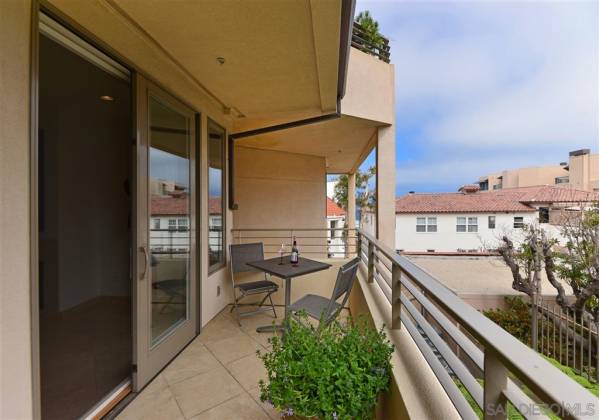 302 Prospect St, La Jolla, California, United States 92037, 3 Bedrooms Bedrooms, ,1 BathroomBathrooms,For sale,Prospect St,200004854