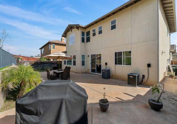 1295 Hagen Oakes Ct, Escondido, California, United States 92026, 4 Bedrooms Bedrooms, ,For sale,Hagen Oakes Ct,200004910