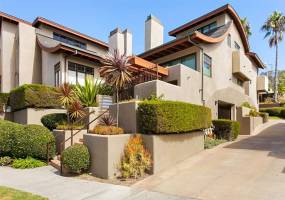 1733 Coast, Del Mar, California, United States 92014, 2 Bedrooms Bedrooms, ,For sale,Coast,200005227