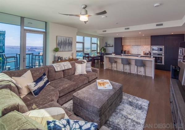 1388 Kettner Blvd, San Diego, California, United States 92101, 2 Bedrooms Bedrooms, ,For sale,Kettner Blvd,200005269