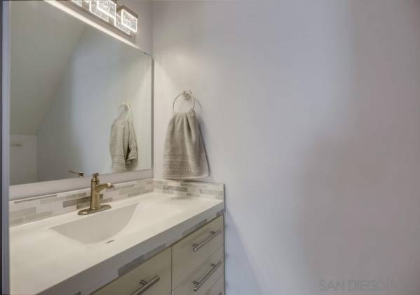 4477 Mentone St, San Diego, California, United States 92107, 2 Bedrooms Bedrooms, ,1 BathroomBathrooms,For sale,Mentone St,200005277