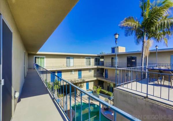 4477 Mentone St, San Diego, California, United States 92107, 2 Bedrooms Bedrooms, ,1 BathroomBathrooms,For sale,Mentone St,200005277