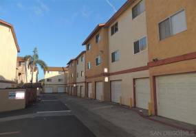 227 50Th St, San Diego, California, United States 92102, 3 Bedrooms Bedrooms, ,For sale,50Th St,200005363