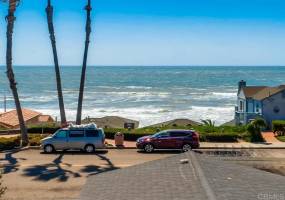 304 Pacific St, Oceanside, California, United States 92054, 2 Bedrooms Bedrooms, ,For sale,Pacific St,200005445