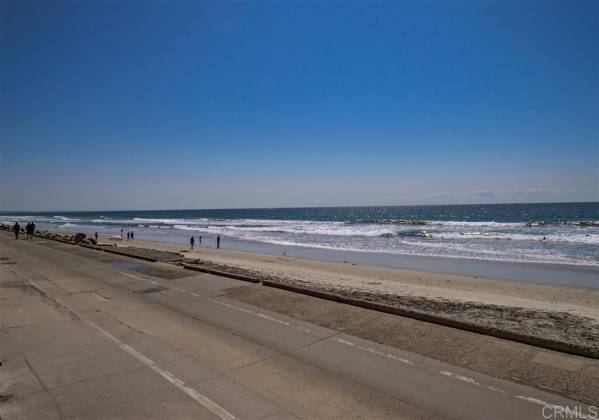 304 Pacific St, Oceanside, California, United States 92054, 2 Bedrooms Bedrooms, ,For sale,Pacific St,200005445