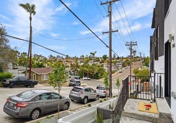 1945 POLK AVENUE, San Diego, California, United States 92104, 2 Bedrooms Bedrooms, ,1 BathroomBathrooms,For sale,POLK AVENUE,200005452