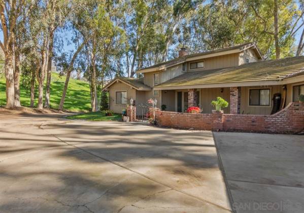 3154 Lady Bug Ln, San Marcos, California, United States 92069, 3 Bedrooms Bedrooms, ,For sale,Lady Bug Ln,200005515