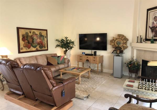 1915 Briargate Place, Escondido, California, United States 92029, 5 Bedrooms Bedrooms, ,1 BathroomBathrooms,For sale,Briargate Place,200005593